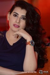 Archana at Nannu Vadali Neevu Polevule Movie Audio Launch